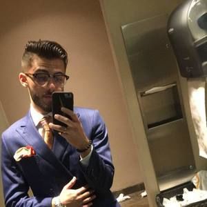 Meet your Posher, Collin